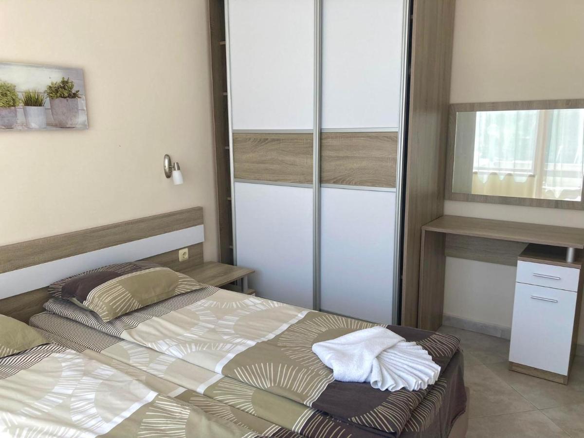 Apartments In Villas Apolon Sozopol Exteriör bild