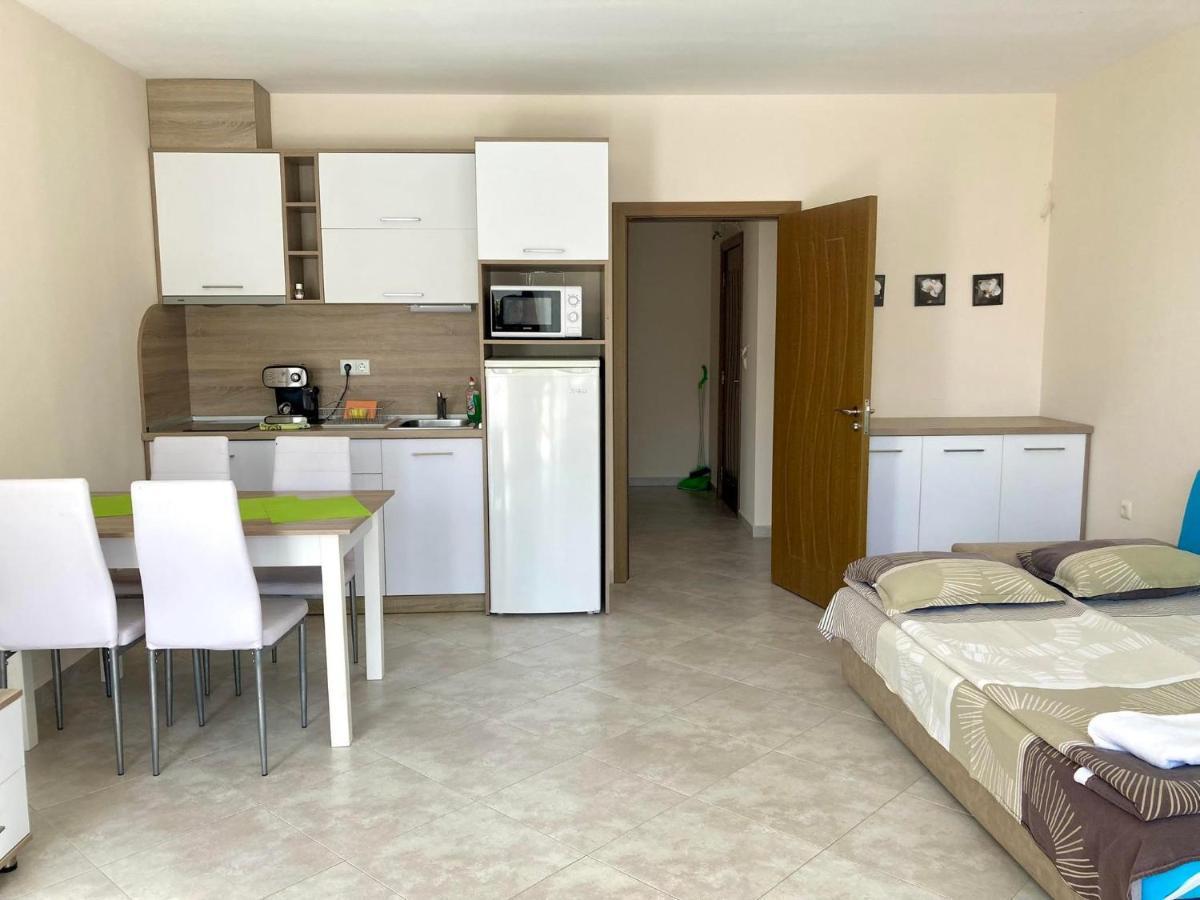 Apartments In Villas Apolon Sozopol Exteriör bild