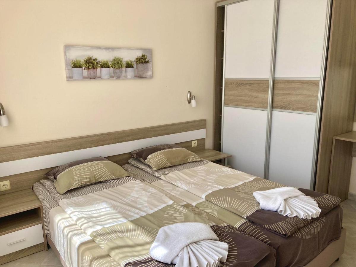 Apartments In Villas Apolon Sozopol Exteriör bild